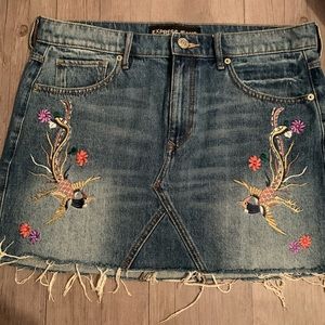Denim jeans skirt with detailing